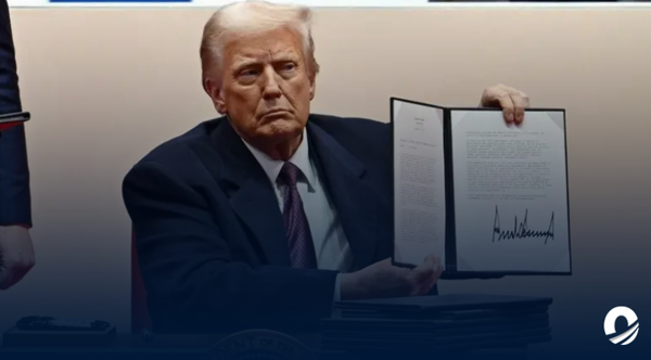 Donald Trump firmó múltiples órdenes ejecutivas en su primer día como presidente