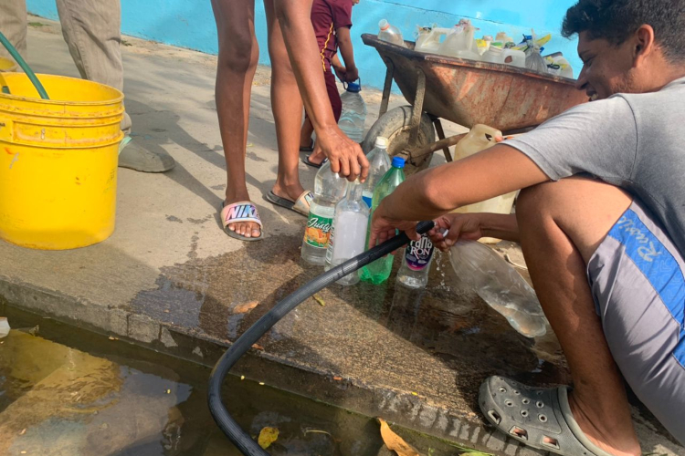 Al menos 12 cortes del servicio de agua vivieron los cumaneses durante agosto